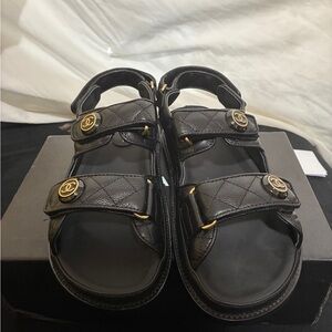 Chanel Dad Sandals Gold And Black